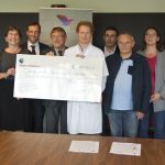 AGR2 La Mondiale remet un chèque de 56 000 € pour le projet sur la DMLA