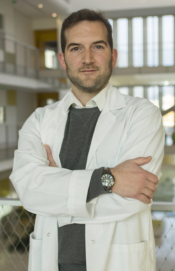 Dr Pierre-Olivier Guichet, biologiste au CHU de Poitiers